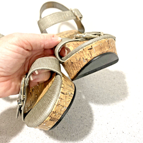 Sbicca of California US 10M Platform High Heel Sandals Buckle Strap Golden Cork - Picture 6 of 11